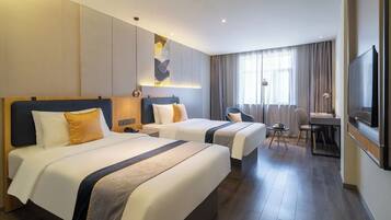 Comfort Double or Twin Room | Iron/ironing board, free WiFi