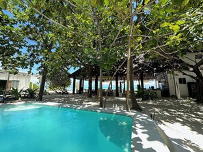 Outdoor pool - Garden Beach Bungalows (Jambiani)
