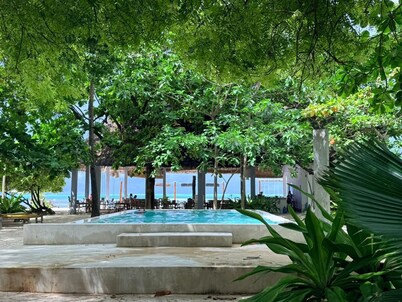 Garden Beach Bungalows