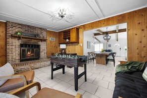 Smart TV, fireplace, table football