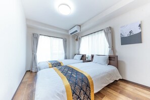 2 bedrooms, desk, iron/ironing board, free WiFi