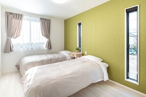 3 bedrooms, desk, free WiFi