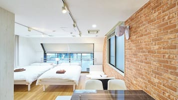 1 bedroom, desk, free WiFi, bed sheets