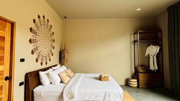 Villa with Private Pool | In-room safe, desk, free WiFi