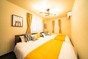 4 habitaciones, tabla de planchar con plancha y wifi gratis