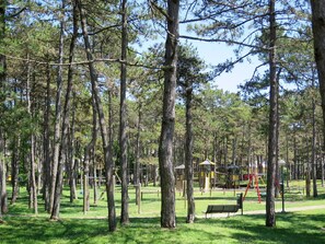 Children’s area - Beautiful apartment for 7 guests with pool, A/C, WIFI, TV, balcony and pets allowed (Lignano Sabbiadoro)