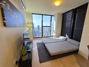 1 bedroom, desk, iron/ironing board, free WiFi