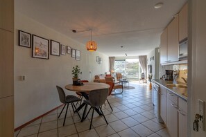 Kühlschrank, Mikrowelle, Geschirrspüler