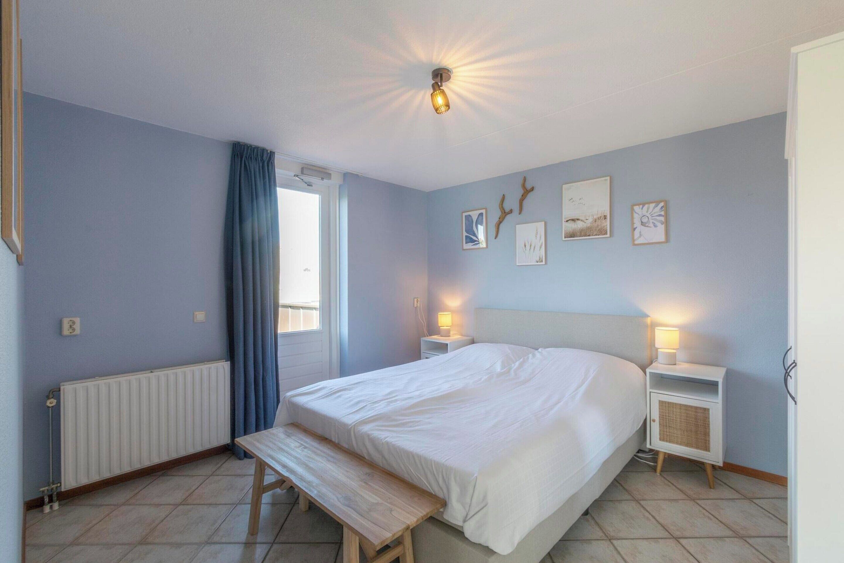 Classic Apartment, 1 Bedroom | 3 bilik tidur, cadar katil 