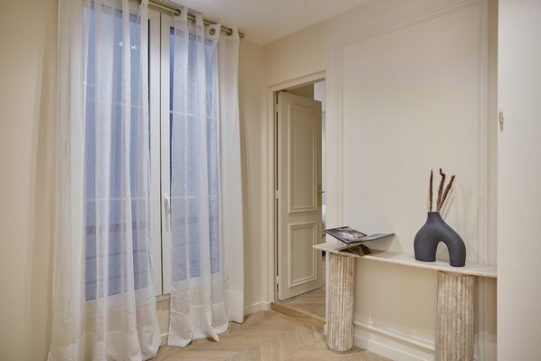 Apartment | Interior - Apartment in the Marais With Air-conditioned (Paris)