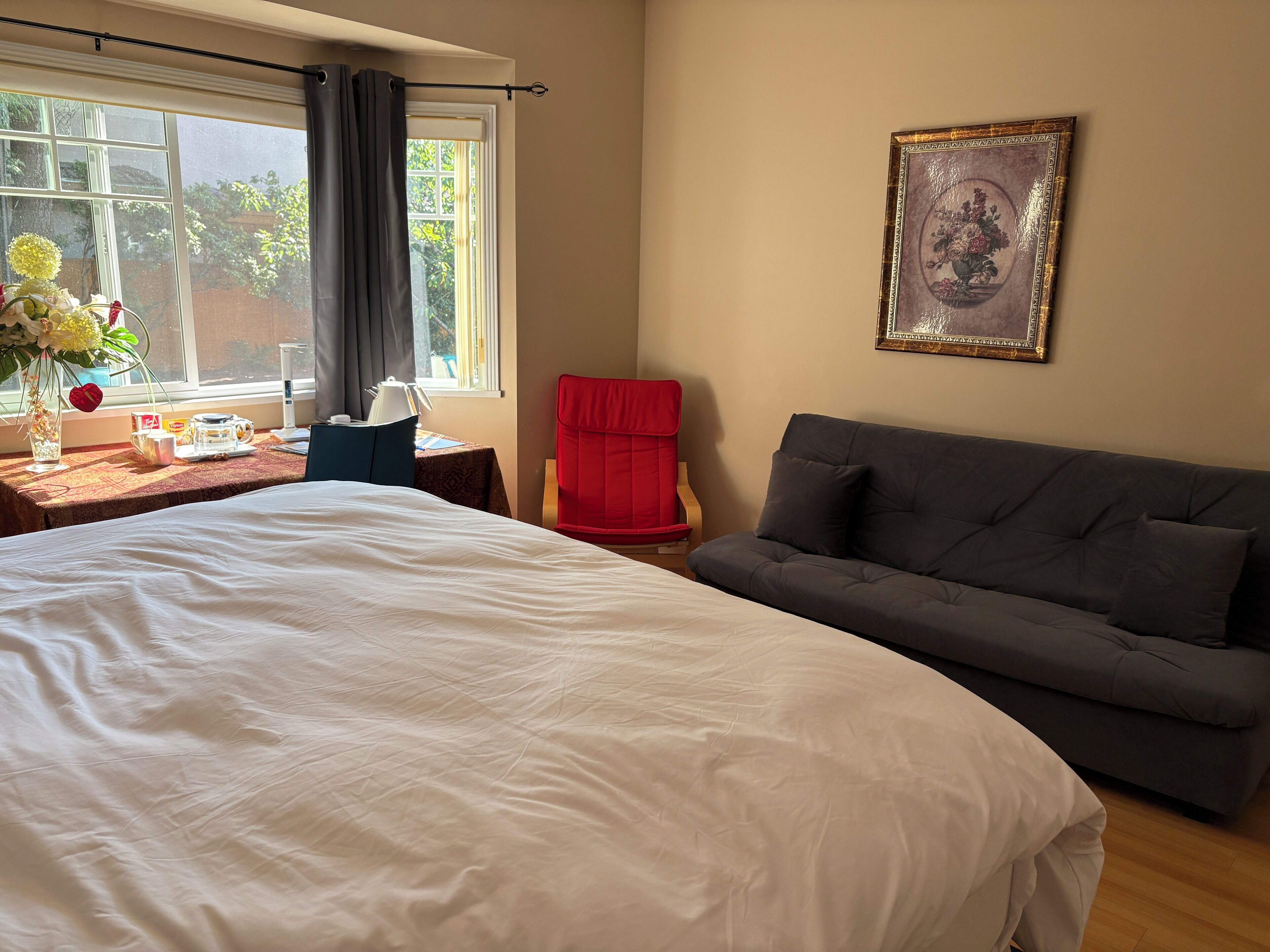 Foto - Rose Garden Vancouver Airport - Richmond BC