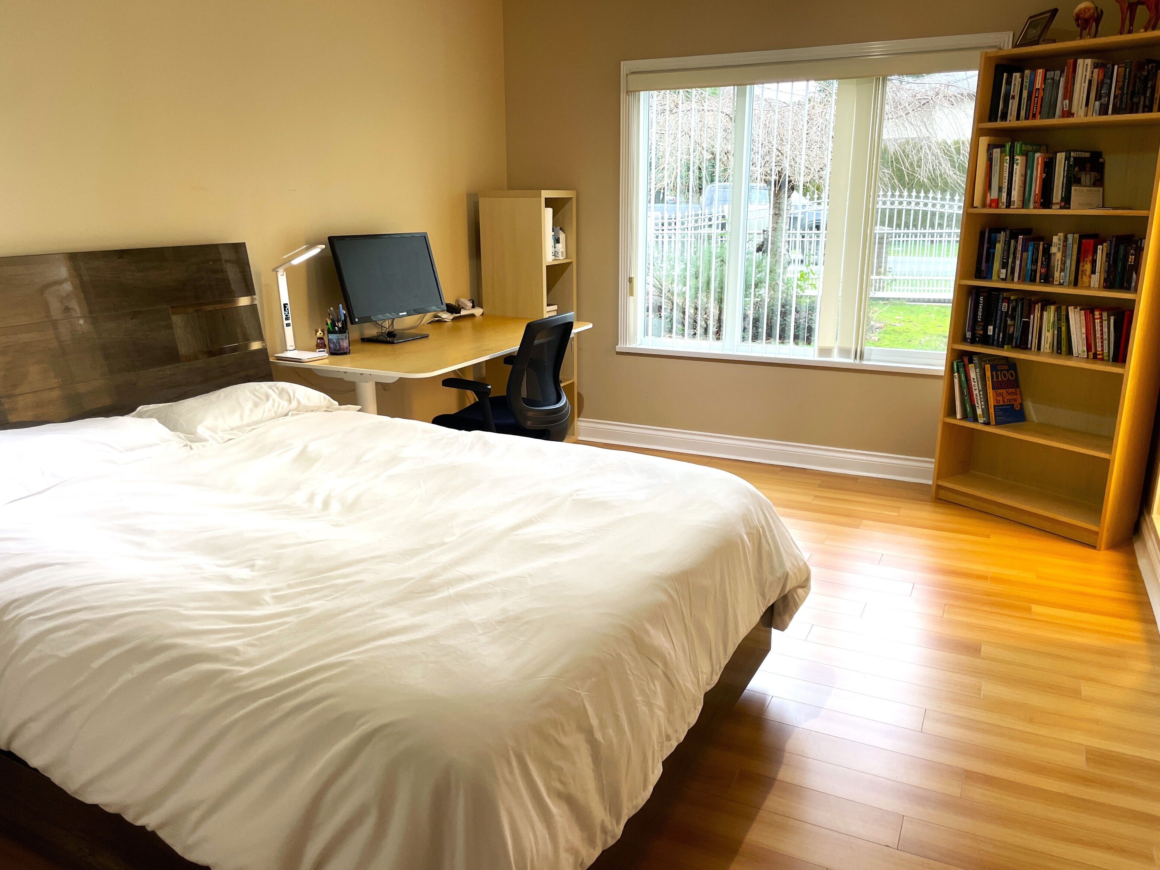 Foto - Rose Garden Vancouver Airport - Richmond BC