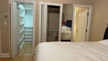 Premium bedding, Select Comfort beds, individually furnished, desk