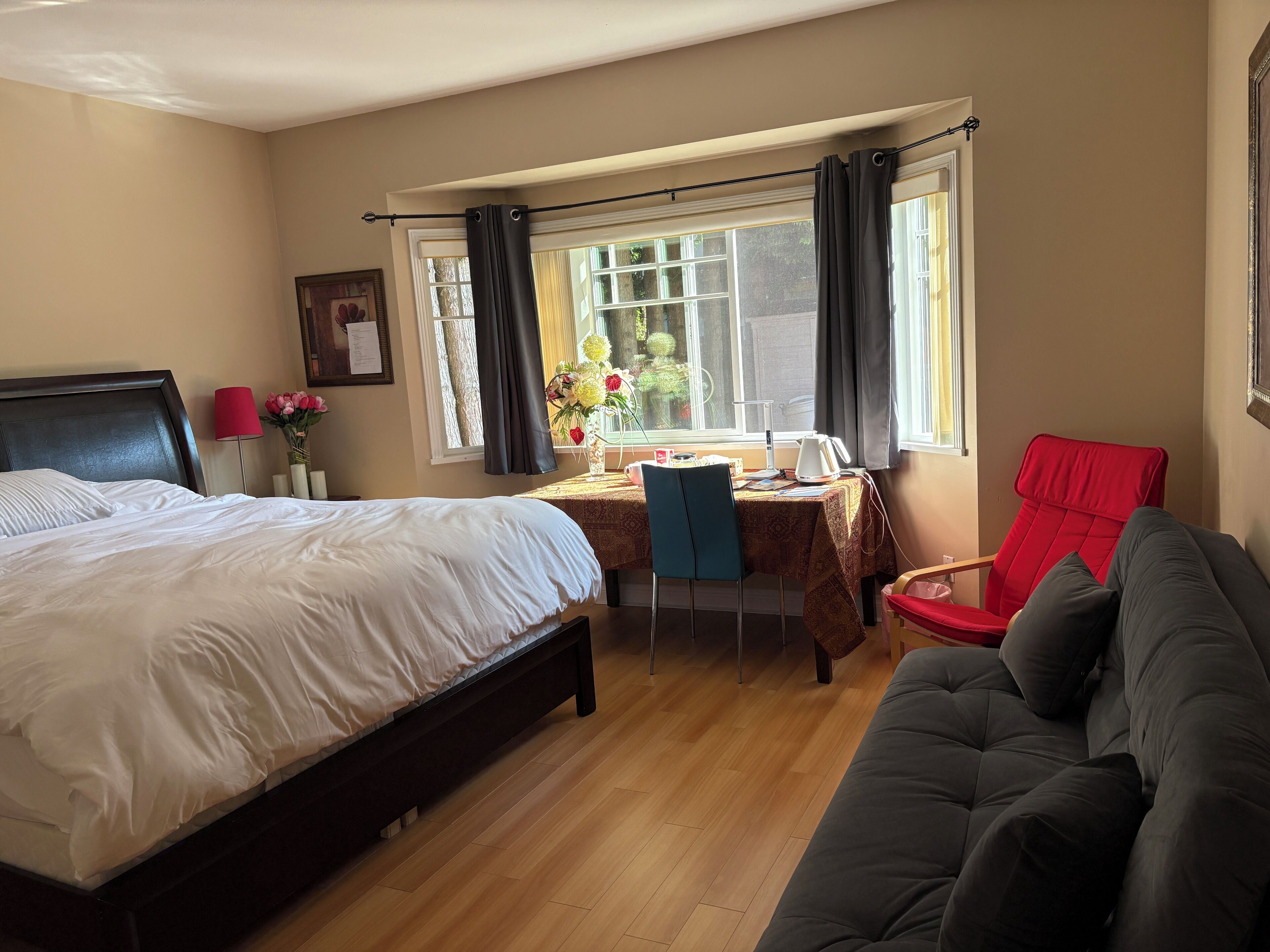 Foto - Rose Garden Vancouver Airport - Richmond BC