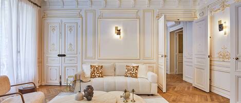 Apartment | Living area