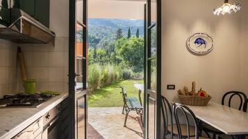 Kühlschrank, Ofen, Geschirrspüler, Toaster