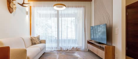 Fernseher