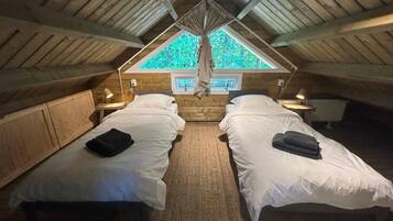 3 bedrooms, Internet