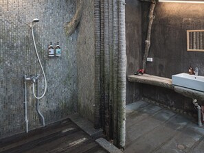 Bathroom - OrangeFarmerlife (Zhuolan)