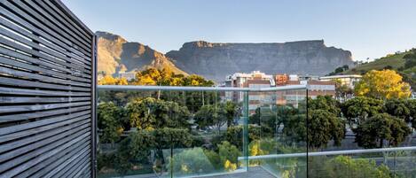 Apartment, Accessible | 3 bedrooms, Internet