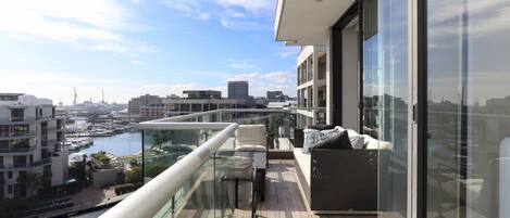 Apartment, Accessible | 2 bedrooms, Internet