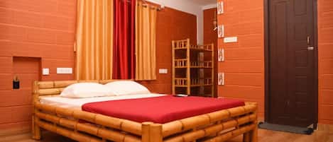 Double Room | Egyptian cotton sheets, premium bedding, free WiFi, bed sheets
