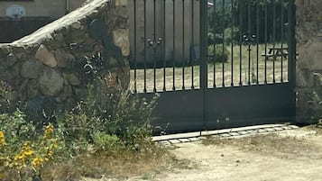 Enceinte de lâhĂ©bergement