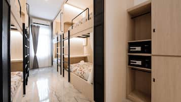 Mixed Dormitory | 遮光窗簾/窗簾、免費 Wi-Fi、床單