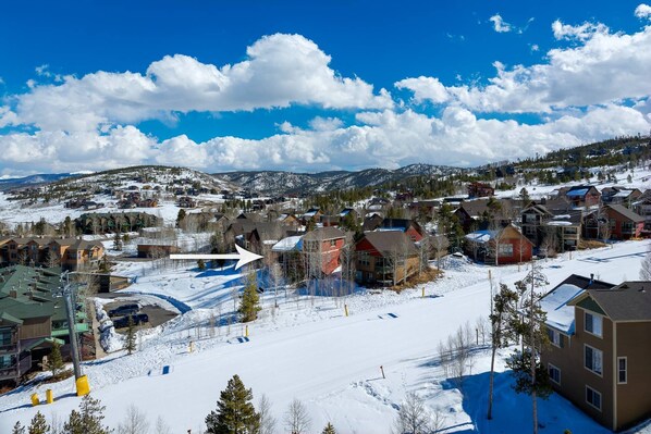 Unclassified image, 1 of 48, button