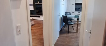 Appartement 'Helfensteinblick' avec vue sur les montagnes, balcon et Wi-Fi