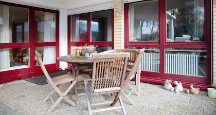 Apartment 'Schoeneberg' with Private Terrace, Private Garden and Wi-Fi