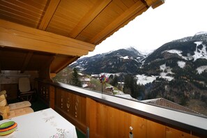 Property grounds - Apartment in Zillertal near Ski Slopes (Zell am Ziller)