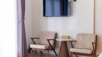 Phòng 2 giường đơn Tiêu chuẩn, ban công, quang cảnh thành phố | Tiện nghi tại phòng