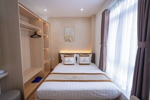 Standard Studio Suite, City View | Soundproofing, free WiFi - Sunshine Homestay (Bac Lieu)