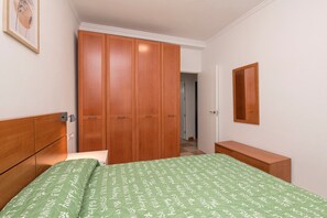 3 bedrooms - Velbar - Apartment In Cádiz. Free Wifi (, Cádiz)