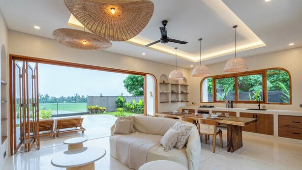 Villa | Wohnbereich | Flachbildfernseher