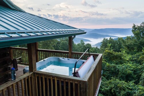 Balloon Cabin - Great Buffalo River Group Getaway