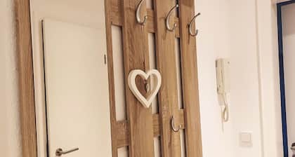 Cosy apartment for 2 people with WIFI, TV and balcony