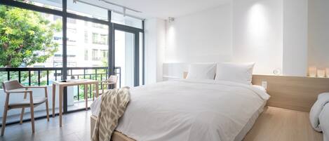 1 slaapkamer, een kluis op de kamer, een strijkplank/strijkijzer