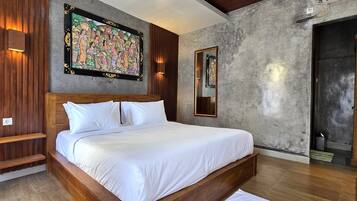 Two Bedroom Villa with Private Pool | Desk