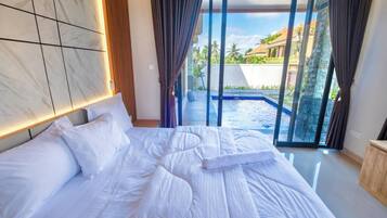 Vila Keluarga | Meja kerja