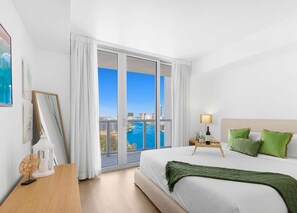 1 chambre, fer et planche à repasser, lit de bébé portatif, Wi-Fi