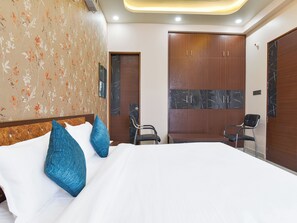 Phòng Junior | Bàn, truy cập Internet không dây miễn phí 