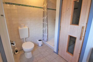 Ferienhaus | Badezimmer