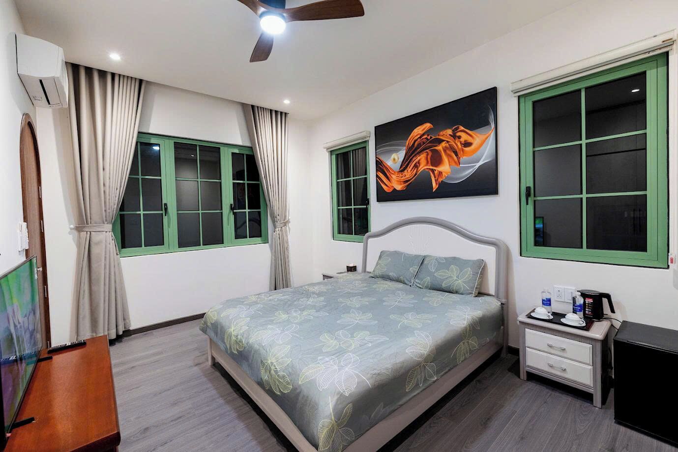 Phòng Deluxe | Bộ trải giường bằng vải cotton Ai Cập, bộ đồ giường cao cấp 