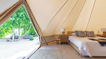 Luxury Tent | In-room safe, laptop workspace, free WiFi, bed sheets