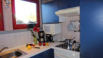 House | Private kitchen | High chair