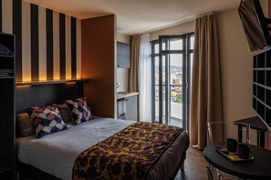 Luxury-Studio, Balkon, Stadtblick | Kostenloses WLAN