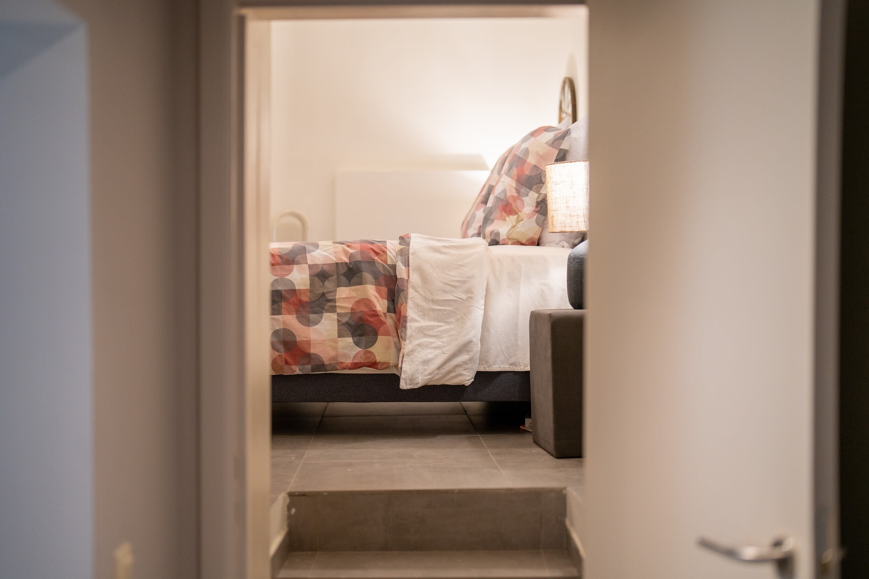 2 quartos, ferros/tábuas de passar roupa, Wi-Fi, roupa de cama