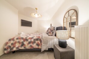 2 bedrooms, iron/ironing board, WiFi, bed sheets - The Edgewater Suites - CITYSCAPE (Jambes)